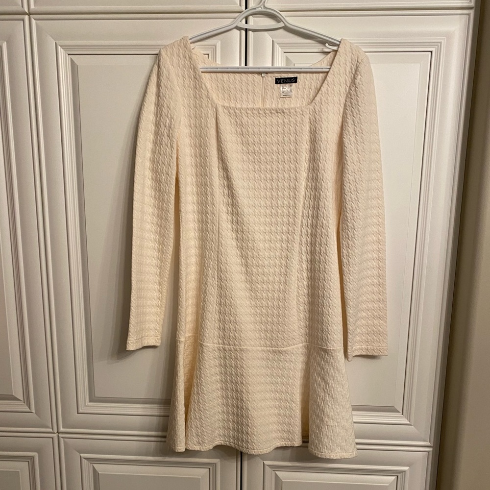 VENUS Size 10 Cream Long Sleeve Square Neck Midi Sweater Dress Textured Fabric